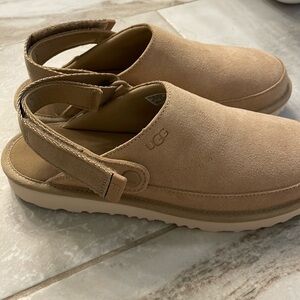 UGG Golden Star Clog